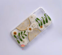 Genuine pressed dried real flower Samsung / iphone case - crystal clear case