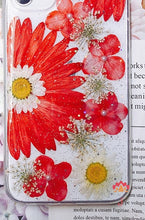 Genuine pressed dried real flower Samsung / iphone case - crystal clear case